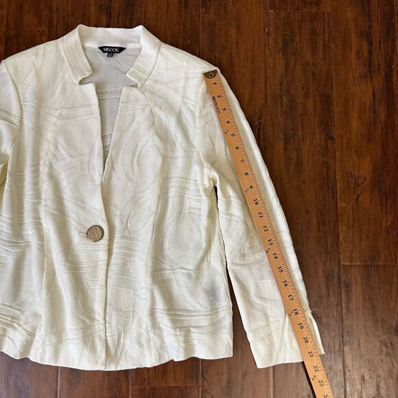 MISOOK Notch Collar Tonal Print Jacket in Cream Petite Size - Picture 11 of 11